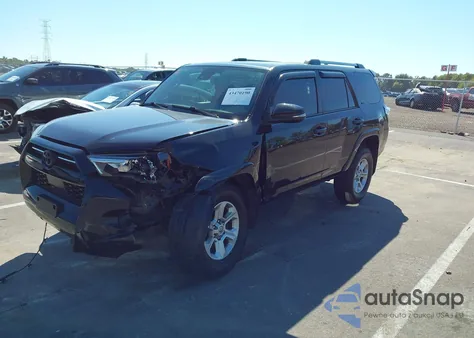 2021 Toyota 4Runner Sr5 Premium z USA, uszkodzony, nr VIN JTENU5JR7M5856985